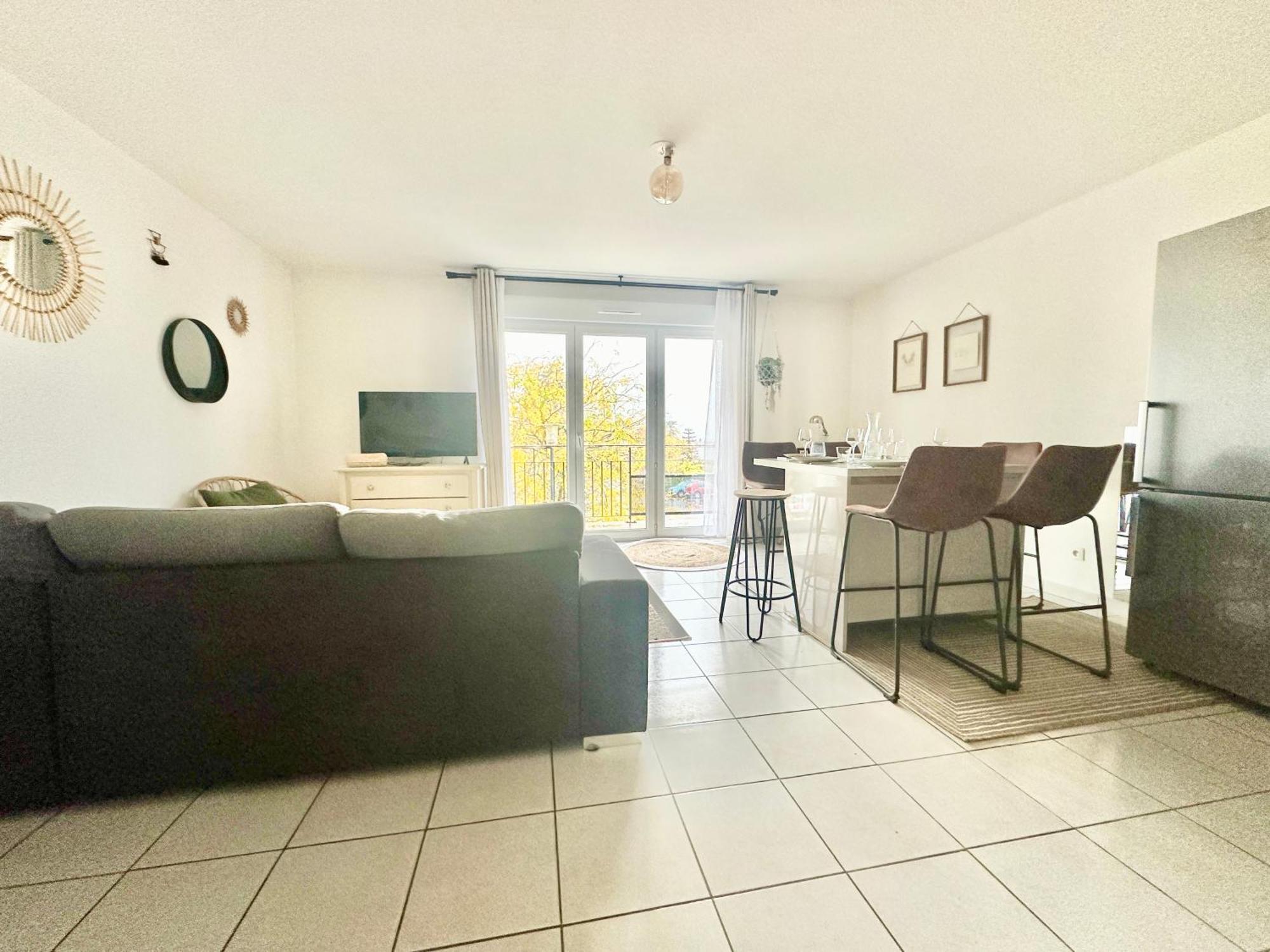 L'Arsene, Un Cocon Avec Terrasse Apartment Panazol Bagian luar foto