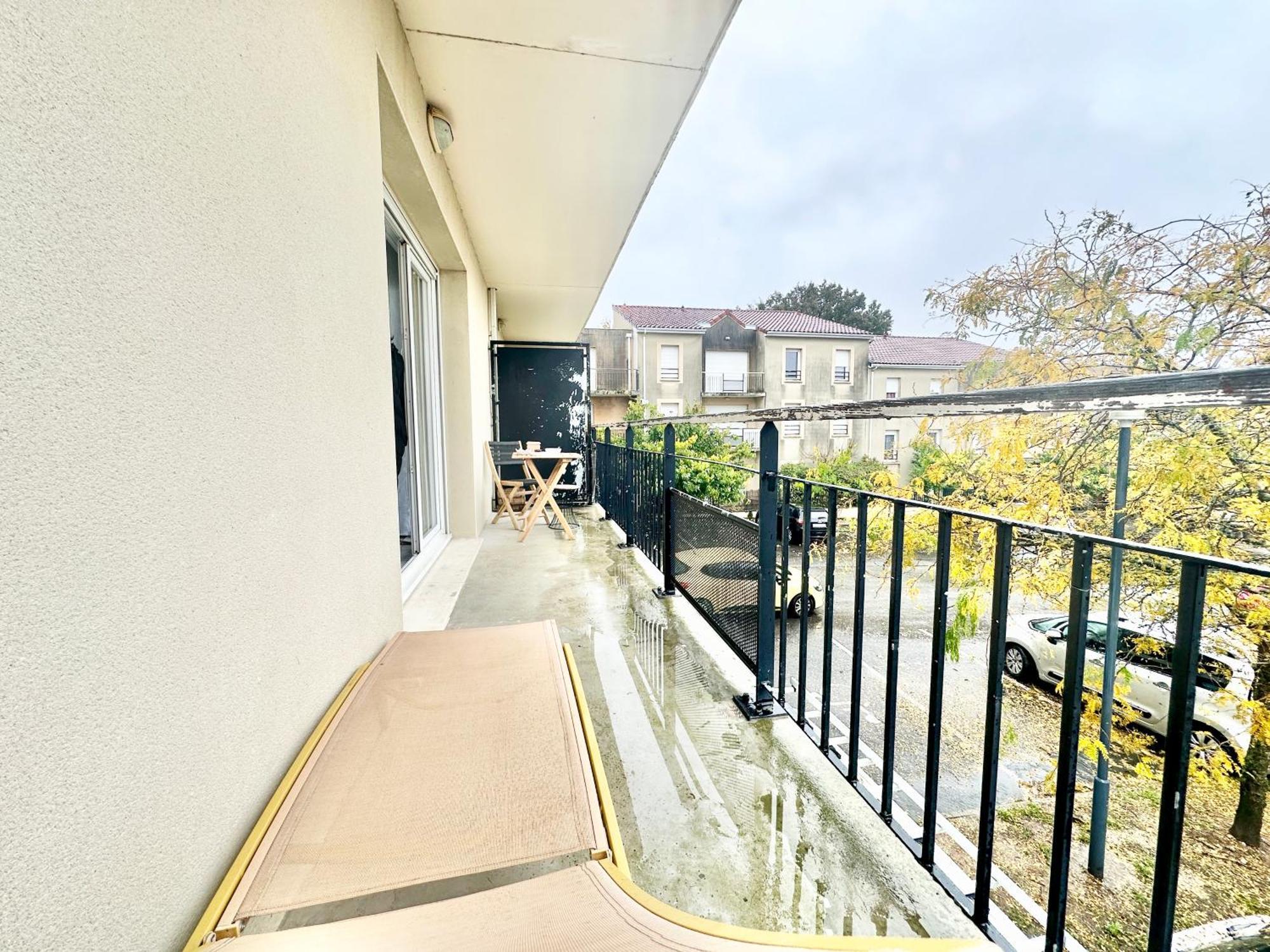 L'Arsene, Un Cocon Avec Terrasse Apartment Panazol Bagian luar foto