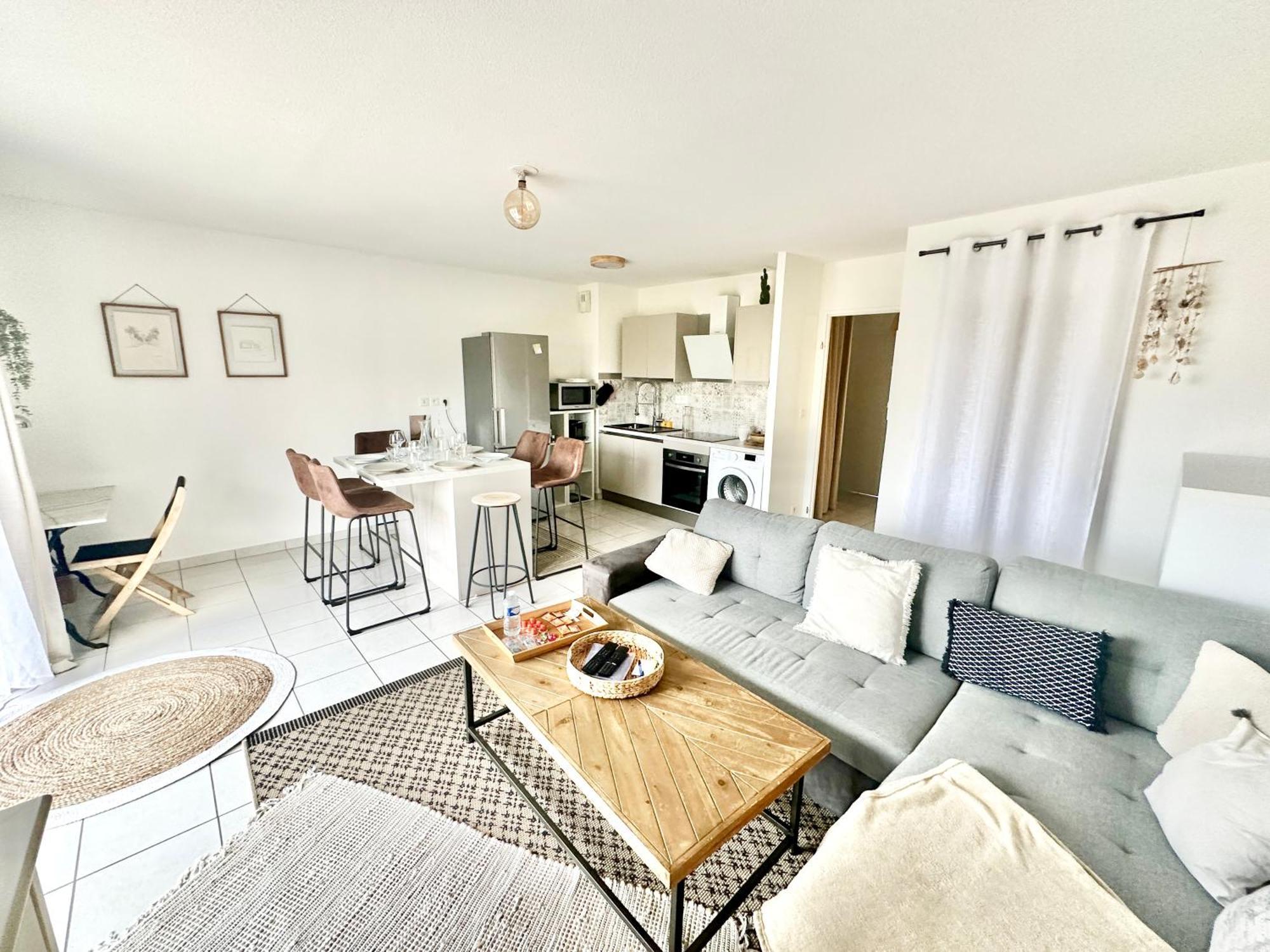 L'Arsene, Un Cocon Avec Terrasse Apartment Panazol Bagian luar foto